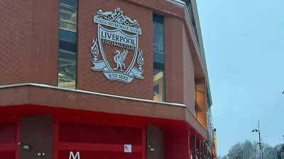 Liverpool vs Manchester United Premier League match to proceed despite snowfall