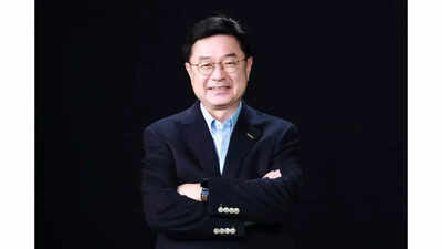 Samsung to infuse AI across entire product line: President JB Park