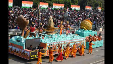 12 volunteers from UP get special Republic Day invites