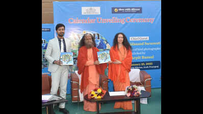 Dr Arpit Bansal launches 'Avian Diversity: A tabletop bird calendar 2025' to promote nature conservation at TOI event
