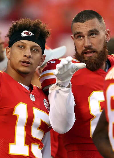 Randi Mahomes reacts to Tony Romo as CBS Announcer’s Travis Kelce criticism sparks buzz