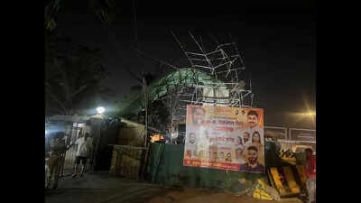 Metro pier reinforcement collapses in Mumbai's Chembur society