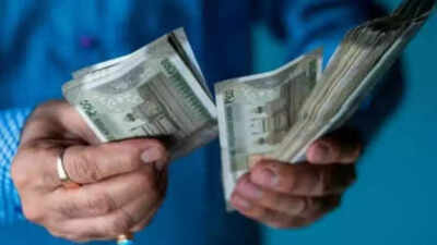 “You aren’t rich if you don’t have....”: Techie's viral post leaves internet divided