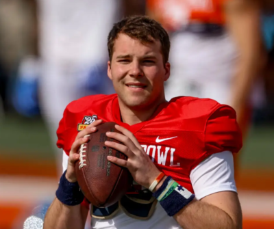 Will Riley Leonard replace Aaron Rodgers as the quarterback for the New York Jets?
