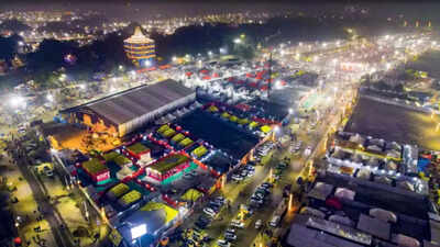Over 12 lakh vehicles in 2 days! Prayagraj faces traffic mayhem as Maha Kumbh rush chokes city routes