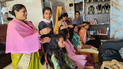 Yuvanidhi Plus to train over 25k beneficiaries for job seekers