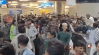 Video of commuters jumping exit gates at Jama Masjid Station goes viral; Delhi Metro responds