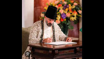 City’s Ismailis celebrate Aga Khan V’s rise