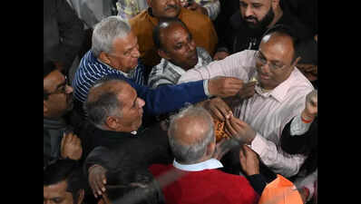 Neighbours burst with pride as Delhi begins new ‘Silsila’ with Rekha
