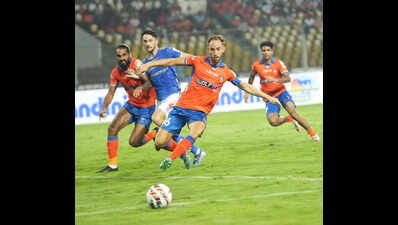 ISL: Goa keep title race alive with 2-0 win against Kerala