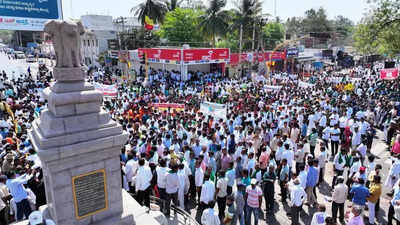 Koppal observes complete bandh against steel plant