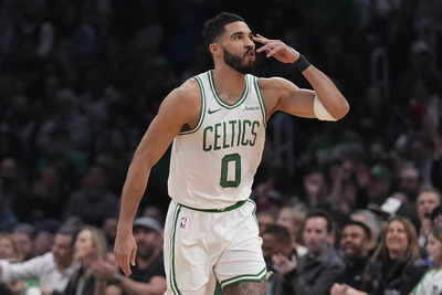 Will Jayson Tatum play tonight against the Toronto Raptors? Latest update on the Boston Celtics star's injury report (February 25, 2025)