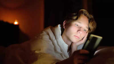 Addicted to your phone? 6 tips to break the habit