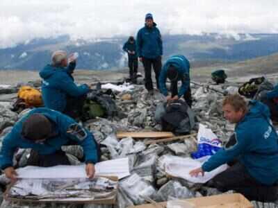 Frozen for centuries, bizarre artifacts emerge from Norway’s melting glaciers!