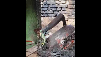 9 injured as attempt to suicide leads to fire