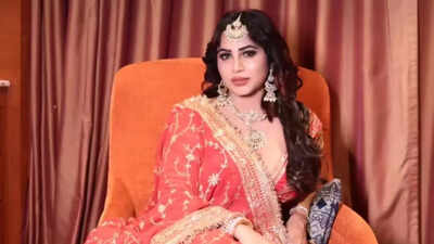 Bigg Boss fame Arshi Khan on Ramadan 2025: I was with family during Chaand Raat in Indore but will continue fasting in Mumbai