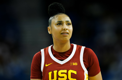 JuJu Watkins ties NCAA record for consecutive 30-point games against a single team