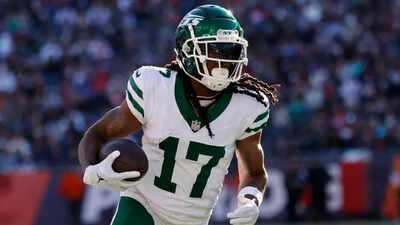 New York Jets officially release Davante Adams after failed trade negotiations