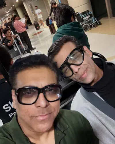KJo, Ram Kapoor take a selfie, actor asks 'who's more jet lagged'