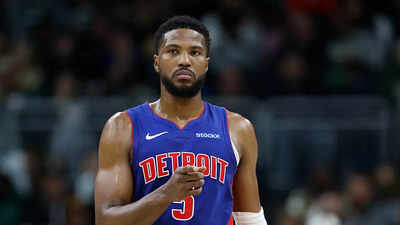 Detroit Pistons star Malik Beasley's flirty comment to Natalia Garibotto raises eyebrows