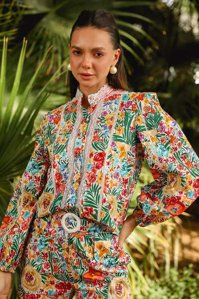 The anti-rulebook of styling bold prints