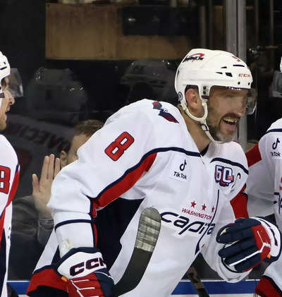 Alex Ovechkin Inches Closer to Wayne Gretzky’s Goal Record in Capitals Thrilling Victory