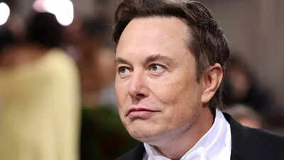 ‘Taking zero chances with his hand’: Elon Musk’s gesture at the Congress creates another stir
