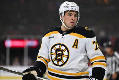 "Keep everything personal": Charlie McAvoy is heartbroken over Brad Marchand’s trade