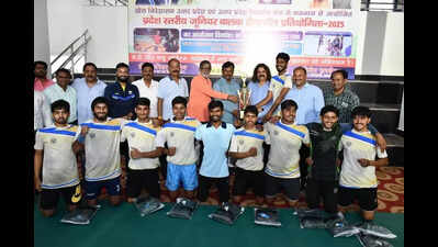 Lucknow lift handball trophy
