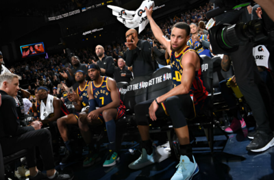 Stephen Curry's birthday gets more special treatment as his Golden State Warriors teammates showered praise for his 4,000 3-pointers