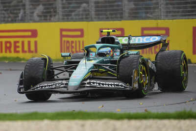 Fernando Alonso crashes out of Australian Grand Prix as chaotic wet race claims another victim