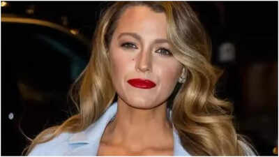 Blake Lively shares new selfie with hubby Ryan Reynolds amid legal battle