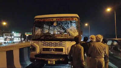 Miscreants waylay HP Roadways bus, smash its windows in Kharar
