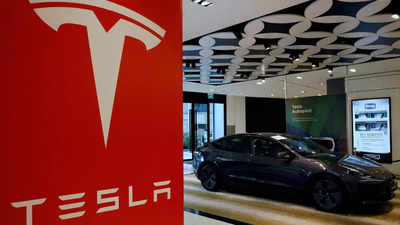 Tesla removed from Vancouver International Auto Show over safety concerns amid protests against Elon Musk