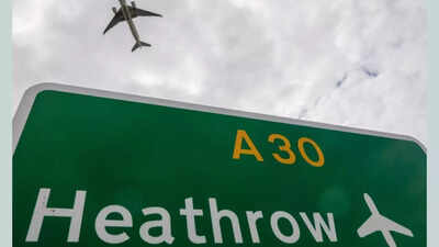 London's Heathrow Airport closed on Friday due to 'significant power outage'