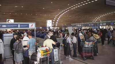 Why UK and Germany issued fresh travel advisory for those travelling to US?