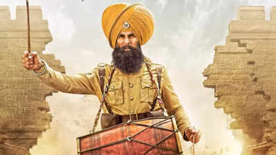 "Blockbuster button loading!" Fans react to Akshay Kumar's post as he hints for ‘Kesari 2’