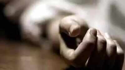 Bengaluru man kills wife, hangs body to pass it off as suicide