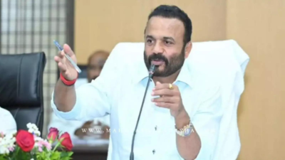 Woman who accused Maharashtra minister Jaykumar Gore of harassment held for extortion
