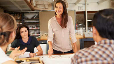 Gen Z boss rejects time-off request, gets praised for her bold reason by netizens