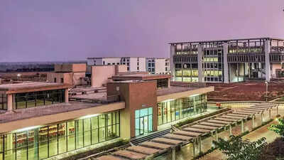 IIM Raipur hosts Public Leadership Programme for Chhattisgarh MLAs to strengthen governance