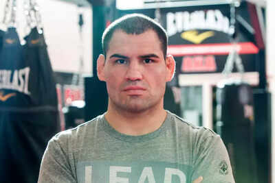 “Dana White better hit up Donald Trump ASAP”: Fans express severe discontent over Cain Velasquez's 5-year sentence