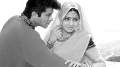 Rare throwback pic of Sridevi and Anil Kapoor resurfaces as Lamhe returned to theatres after 34 years