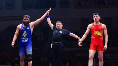 Sunil Kumar wins bronze medal at Asian Wrestling Championship