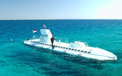 Tourist submarine carrying 45 Russians sinks in Egypt’s Red Sea: What we know so far