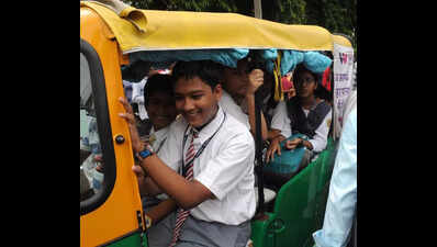 Ban on autos for school kids irks parents, drivers
