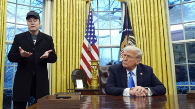 Appeals court clears way for Elon Musk's DOGE to keep operating at USAID