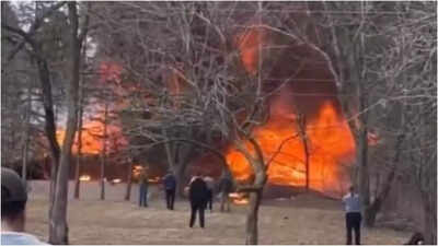 No survivors after small plane crashes into house in US' Minnesota, says official