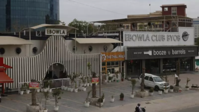 Bouncers thrashed by visitors at Gurgaon club, one of them critical in AIIMS