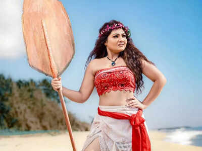 Actress Priyanka Nalkari recreates Chloe Auliʻi Cravalho's classic look from Moana 2
